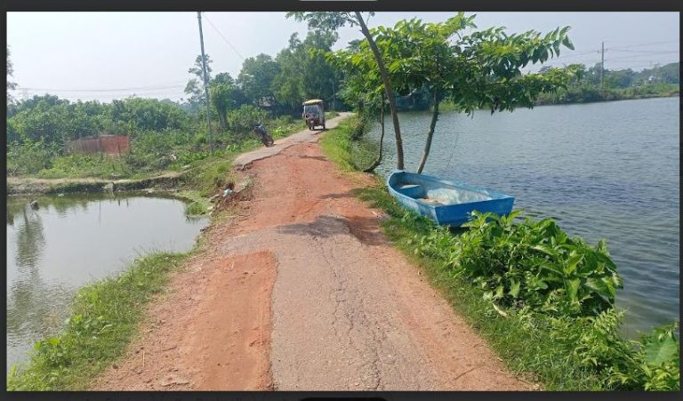 ৩ লাখ মানুষের চরম ভোগান্তি  ব্রাহ্মণপাড়ায় বন্যায় ক্ষতিগ্রস্ত ২৬০ কিলোমিটার সড়ক