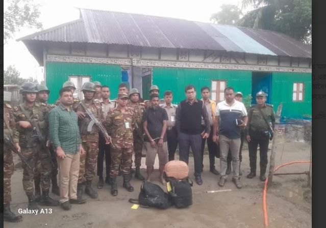 ব্রাহ্মণপাড়ায় যৌথ বাহিনীর অভিযানে মাদক ব্যবসায়ীসহ ৩ জন গ্রেপ্তার