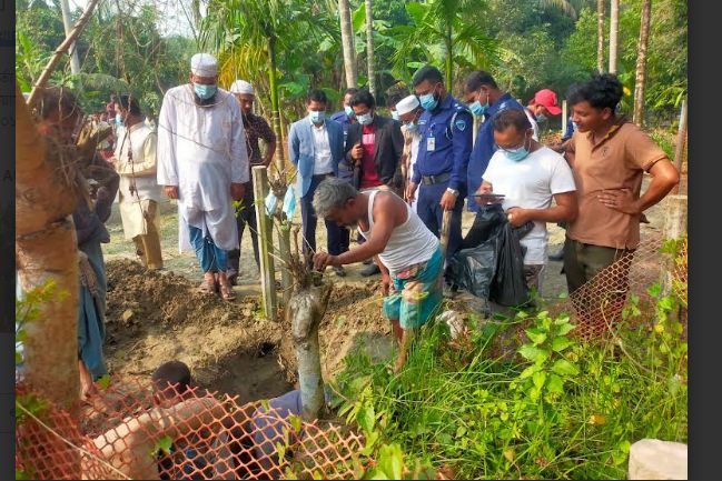 শিবির কর্মির কবরে মিলল বুলেট,  ১১ বছর পর লাশ উত্তোলন