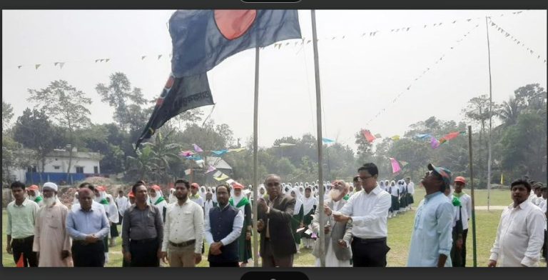 আকুবপুর হাইস্কুলে বার্ষিক ক্রীড়া প্রতিযোগিতার পুরস্কার বিতরণ