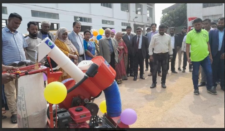 কৃষি আধুনিকায়নে বাংলামার্ক: অ্যাসেম্বলি লাইনে কম্বাইন হারভেস্টারের যাত্রা শুরু