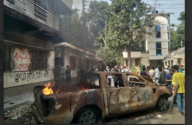 ফের ওবায়দুল কাদেরের গ্রামের বাড়িতে অগ্নিসংযোগ-ভাঙচুর