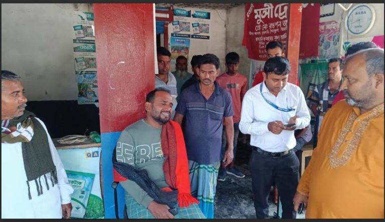 ঝিনাইদহ শৈলকুপায় ভয়াবহ অগ্নিকান্ডে পুড়ে ছাই বিএনপির কার্যালয় ও ব্যবসা প্রতিষ্ঠান