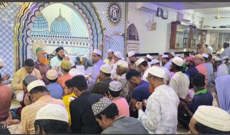 শহীদ জিয়ার মৃত্যু বার্ষিকী ।।  সাবেক মেয়র সাক্কুর আয়েজনে ২৭টি ওয়ার্ডে মিলাদ ও দোয়া অনুষ্ঠিত