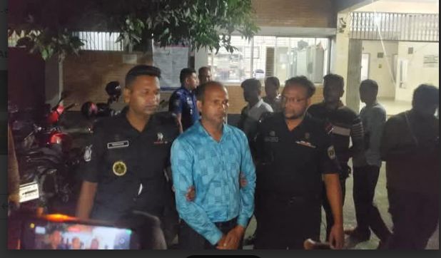 কয়লাখনির স্ক্র্যাপভর্তি ট্রাক আটকে চাঁদাবাজির সময় এনসিপির নেতা গ্রেপ্তার