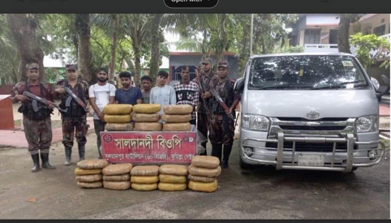 ব্রাহ্মণপাড়ায় ৬০ বিজিবির অভিযানে দেড় কোনো টাকার  অবৈধ মাদক, মোবাইল সহ ৫ জন আটক