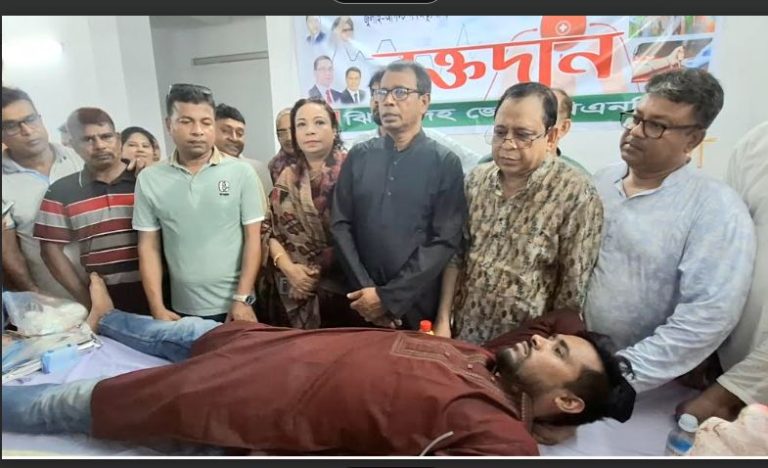 ঝিনাইদহে বিএনপির স্বেচ্ছায় রক্তদান কর্মসূচি