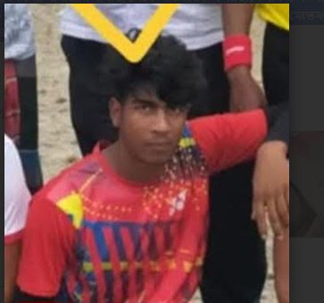 ঝিনাইদহে সাপ নিয়ে খেলা করতে গিয়ে সাপের কামড়ে প্রাণ গেল এক কিশোরের